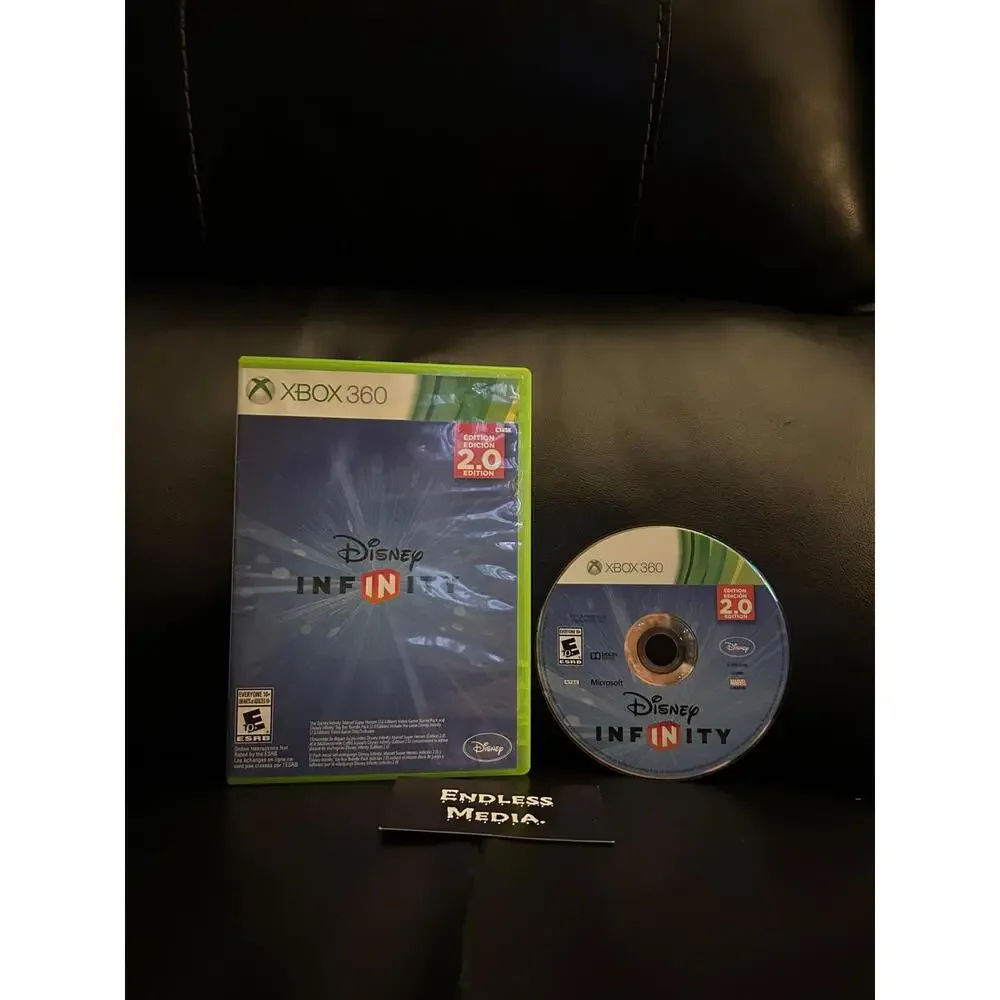 Disney Infinity 2.0 Microsoft Xbox 360 Item and Box Video Game